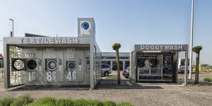 Tankstation Zwart in Amsterdam | Tanken, Auto wassen, Broodjes, Catering, Telefoonreparatie